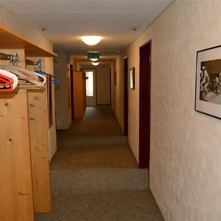 Henry - 1- Stock Appartement-fewo- Dusche Oder Bad- Wc 12-bettwohnung By Interhome شقة *